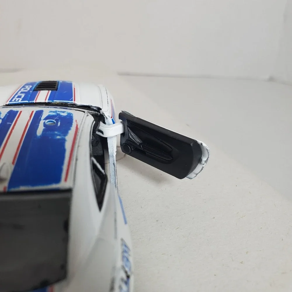 Kinsmart 2014 Chevrolet Camaro‎ Police Car 1:38 Scale Die-Cast Model